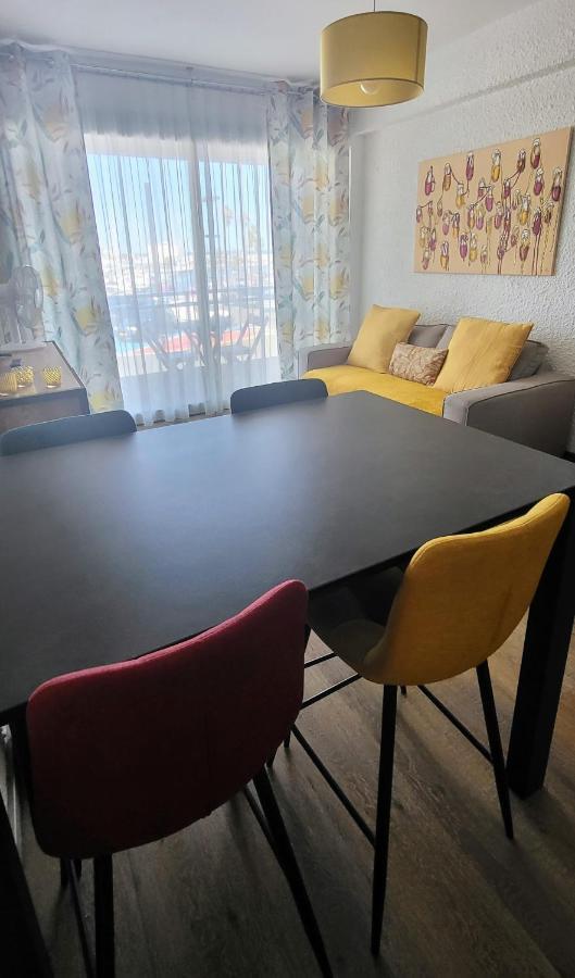 Adorable Petit Appartement Avec Magnifique Vue Sur Le Port De Canet מראה חיצוני תמונה